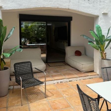 Luxurious Apartment In Puerto Banus マルベーリャ エクステリア 写真
