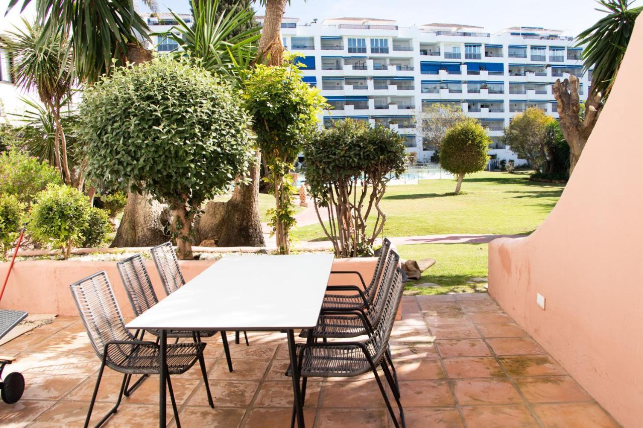 Luxurious Apartment In Puerto Banus マルベーリャ エクステリア 写真