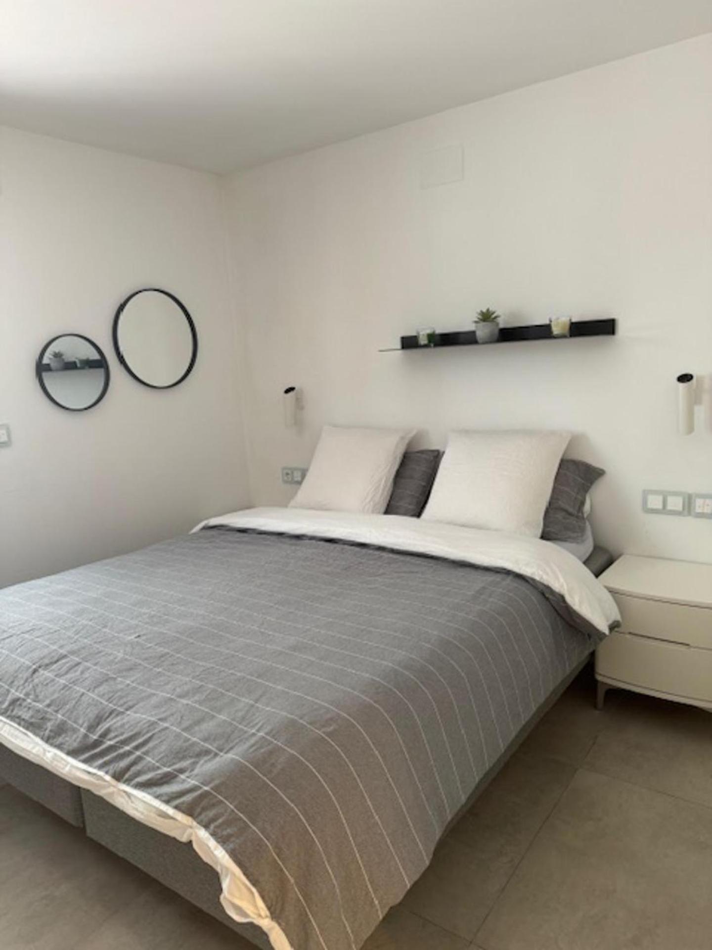 Luxurious Apartment In Puerto Banus マルベーリャ エクステリア 写真