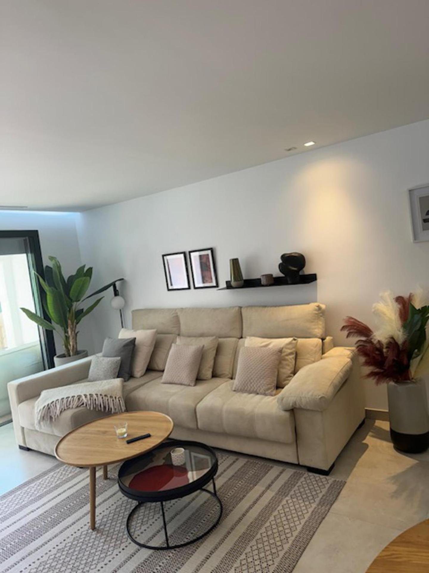 Luxurious Apartment In Puerto Banus マルベーリャ エクステリア 写真